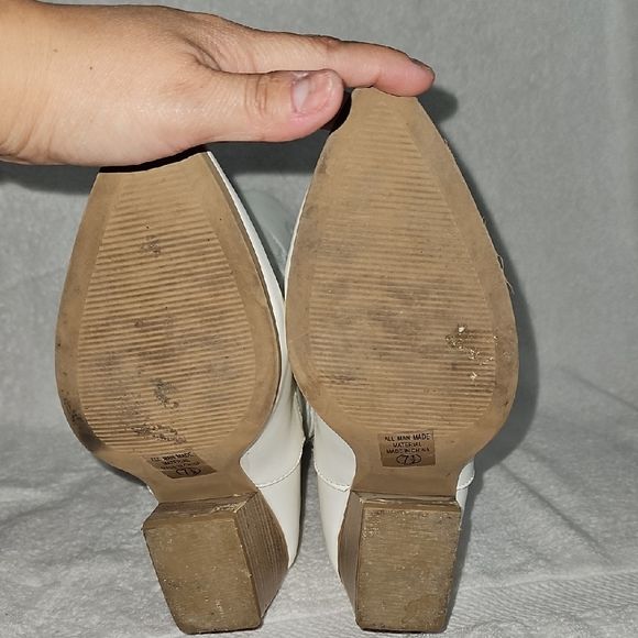 Soda White and Brown Heeled Boots with Western Flair - Picture 5 of 6